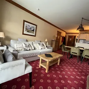 Le Refuge Du Montagnard, Arc 1950, Skis Aux Pieds, Apartment Les Arcs (Savoie)