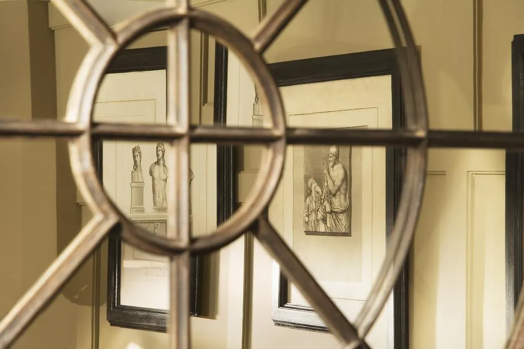 Pavillon Faubourg Saint-Germain & Spa Paris 5*,