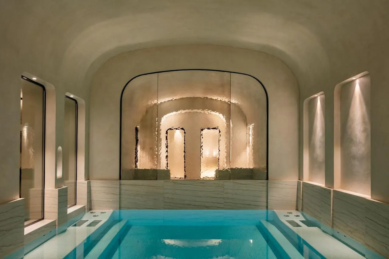 Pavillon Faubourg Saint-Germain & Spa Paris