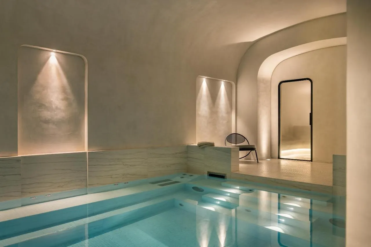 Pavillon Faubourg Saint-Germain & Spa Paris